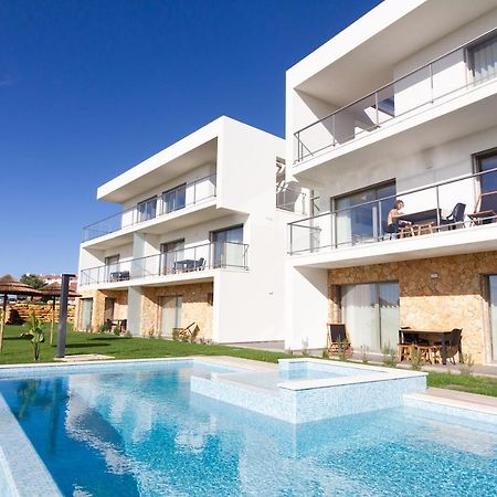 Ericeira Surf Apartments ภายนอก รูปภาพ