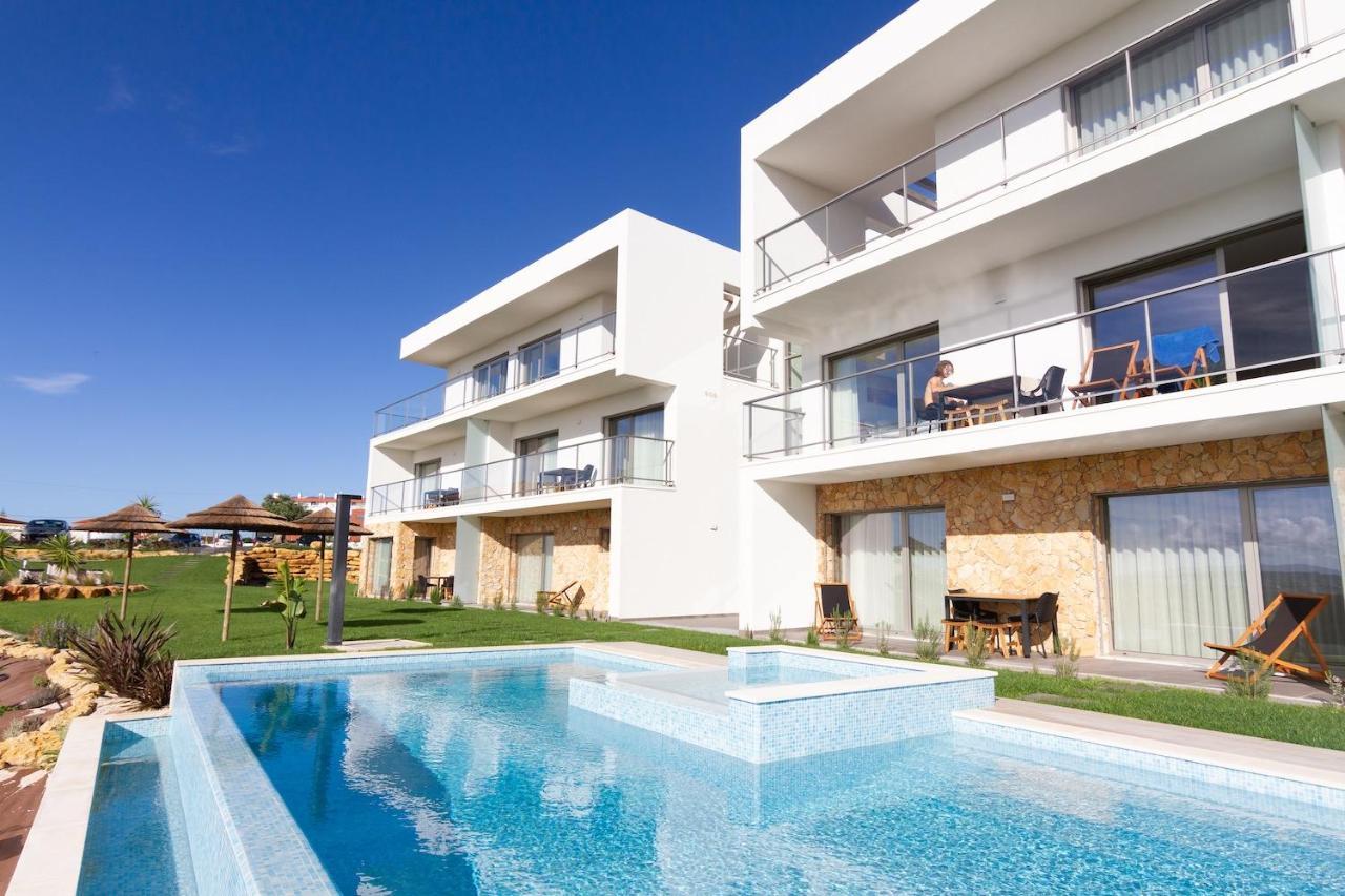 Ericeira Surf Apartments ภายนอก รูปภาพ